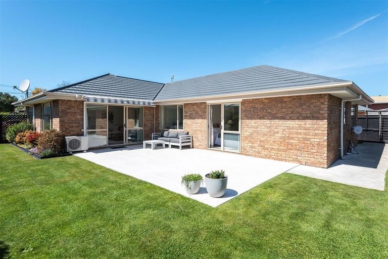 Photo of property in 53 Saint Martins Road, Saint Martins, Christchurch, 8022