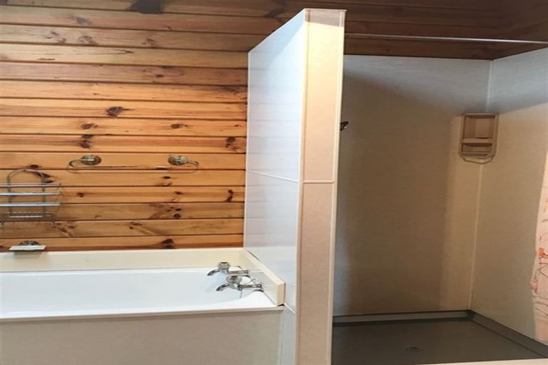 Photo of property in 29 Gibson Street, Ross, 7812