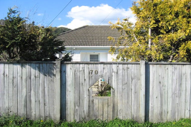 Photo of property in 70 Moohan Street, Wainuiomata, Lower Hutt, 5014