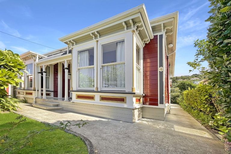 Photo of property in 128 Derwent Street, Island Bay, Wellington, 6023