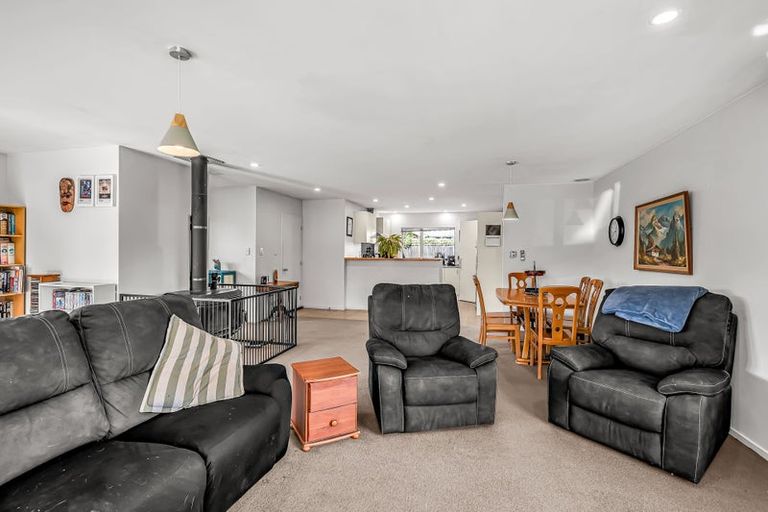 Photo of property in 22 Kowhai Street, Oxford, 7430