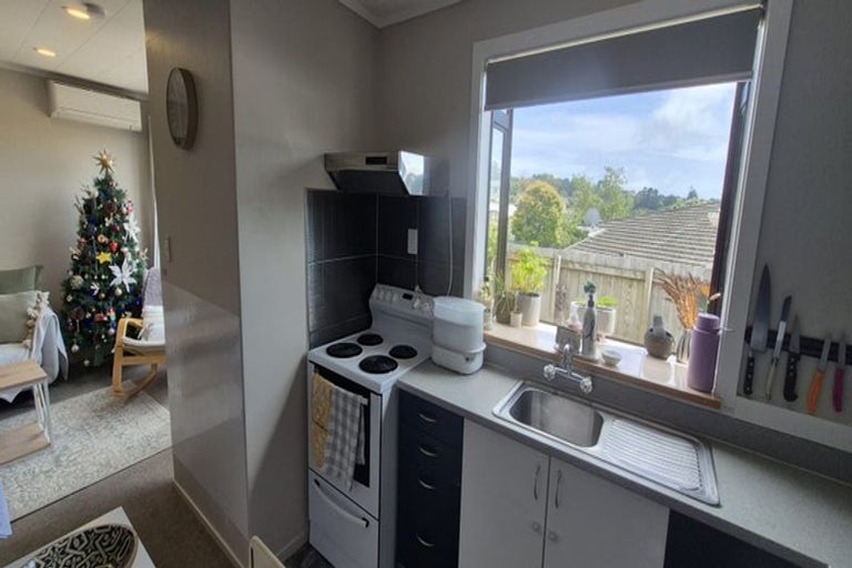 Photo of property in 13a Transom Close, Whitby, Porirua, 5024