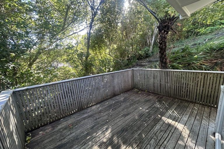 Photo of property in 4 Chaucer Way, Karori, Wellington, 6012