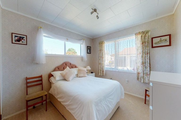 Photo of property in 39 Hayward Road, Ngatea, 3503