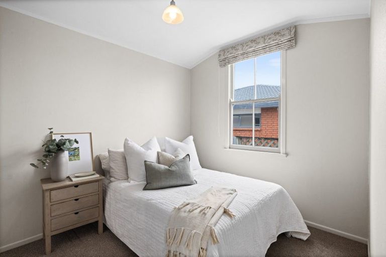 Photo of property in 89 Wellesley Road, Napier South, Napier, 4110