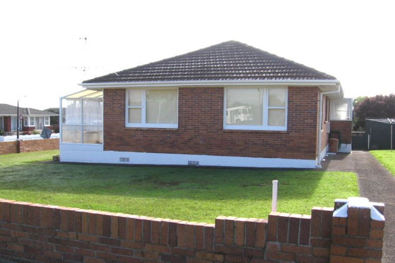 Photo of property in 2/1 The Link, Howick, Auckland, 2010