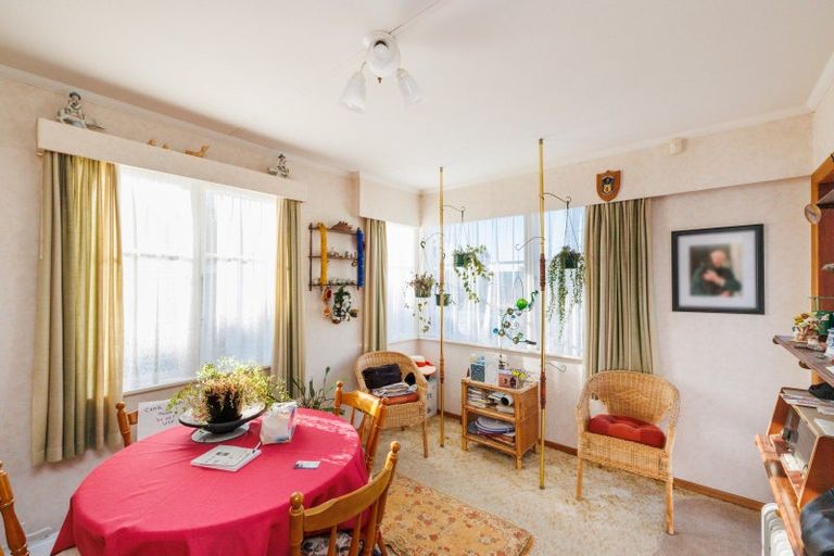 Photo of property in 183 Tremaine Avenue, Westbrook, Palmerston North, 4412