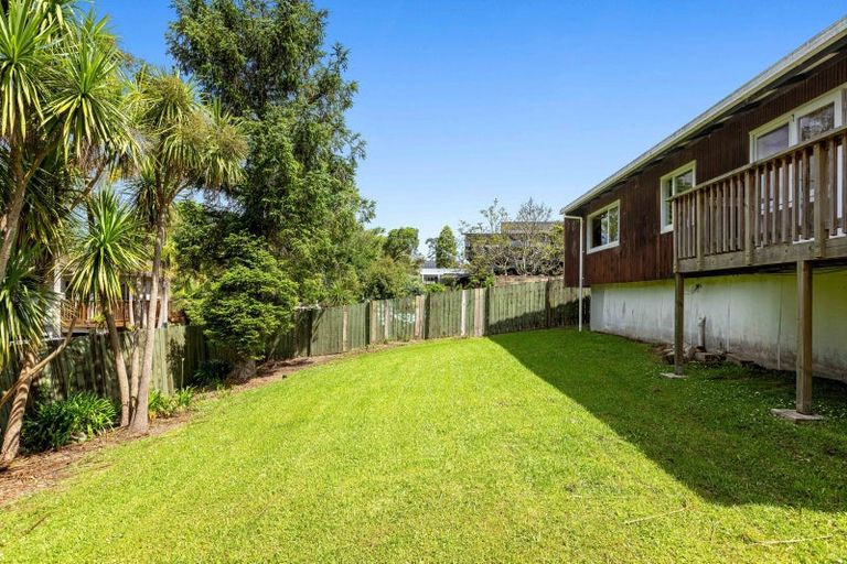 Photo of property in 148 Stapleford Crescent, Browns Bay, Auckland, 0630