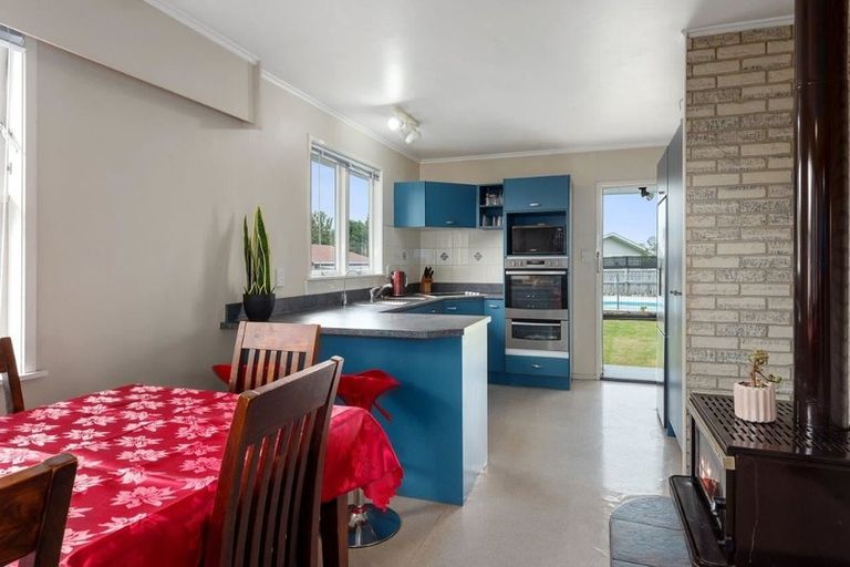 Photo of property in 18 Hawea Place, Tikipunga, Whangarei, 0112