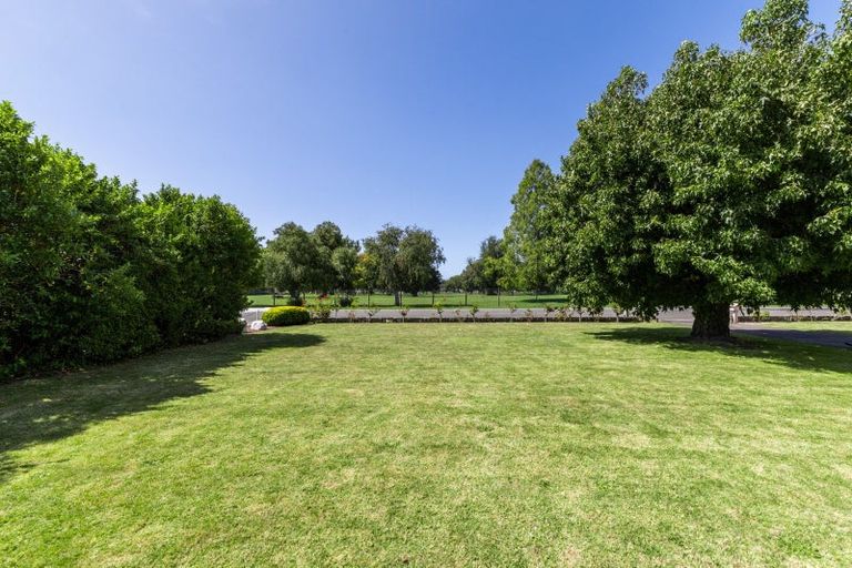 Photo of property in 233 Kenilworth Road, Mayfair, Hastings, 4122