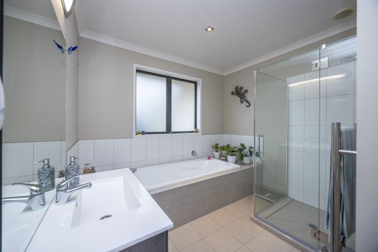 Photo of property in 32 Duval Way, Whatawhata, Hamilton, 3289