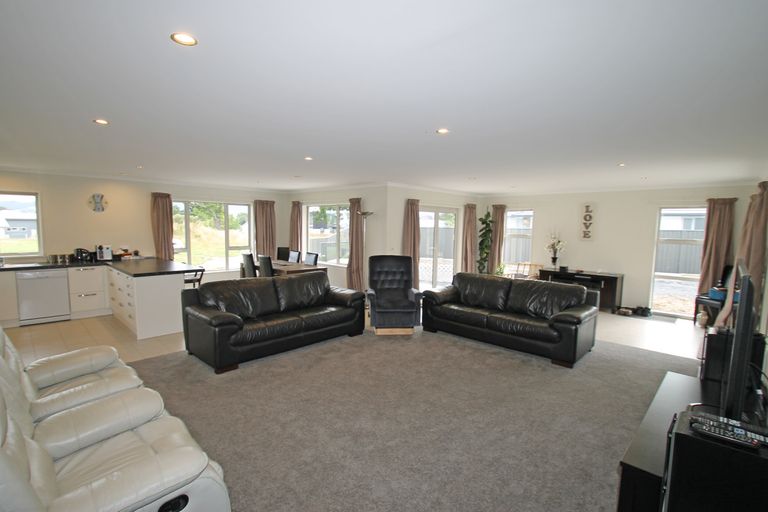 Photo of property in 15 Heathfield Drive, Mosgiel, 9024