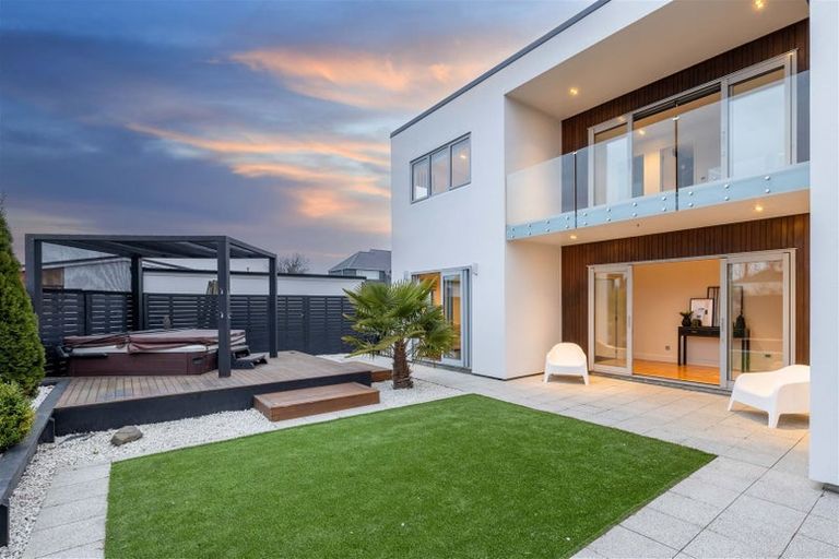 Photo of property in 82 Burwood Road, Burwood, Christchurch, 8083