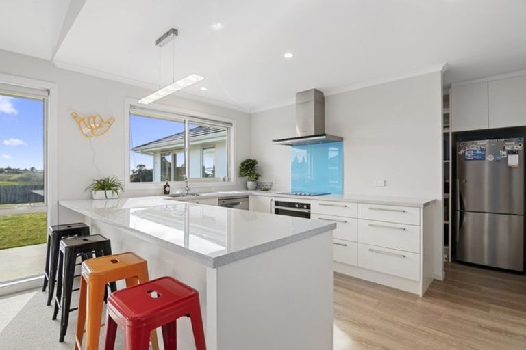 Photo of property in 93 Mapua Drive, Mapua, 7005