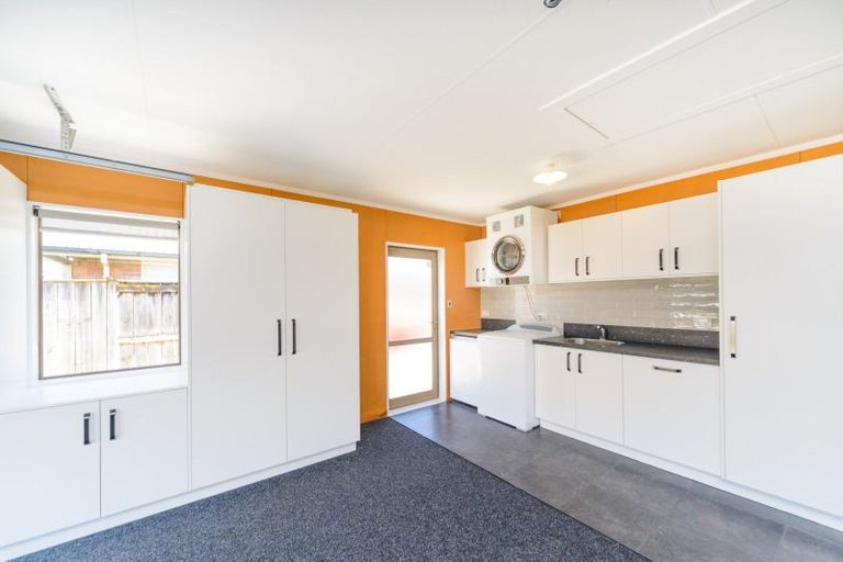 Photo of property in 7 Walnut Grove, Kelvin Grove, Palmerston North, 4414