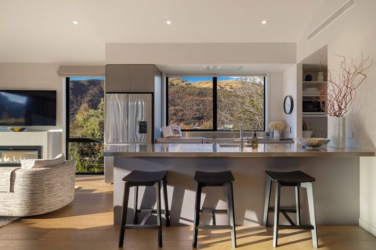 Photo of property in 4b Pritchard Place, Arrowtown, 9302