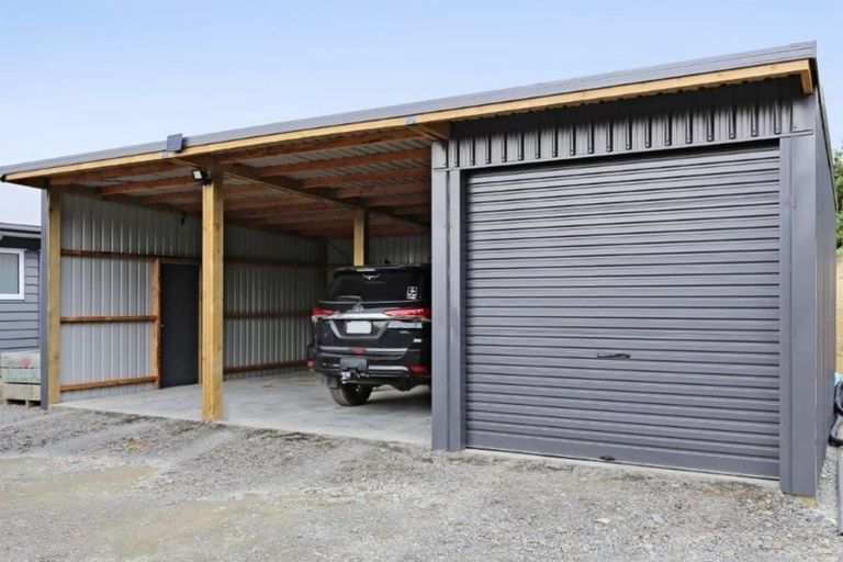 Photo of property in 1050 Kahuranaki Road, Kahuranaki, Havelock North, 4295