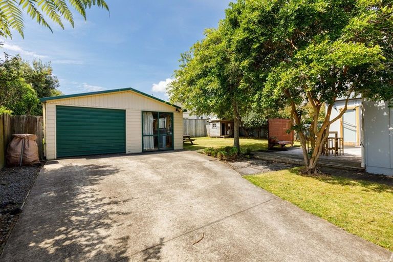 Photo of property in 7 Henui Street, Strandon, New Plymouth, 4312