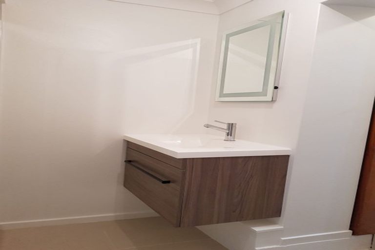 Photo of property in 471 Mount Albert Road, Mount Roskill, Auckland, 1042