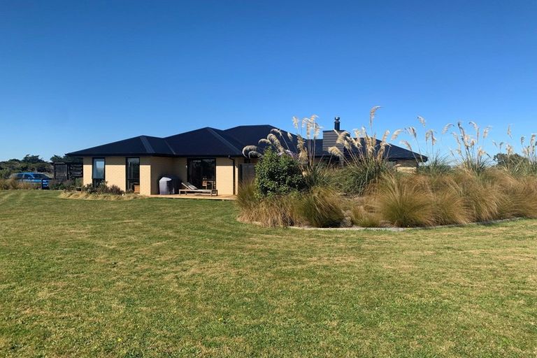 Photo of property in 81 Watt Road, Otatara, Invercargill, 9879