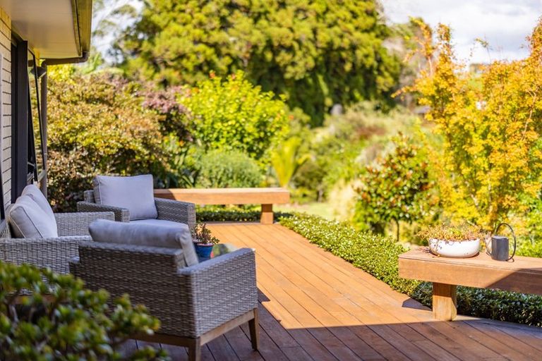 Photo of property in 71 Riddell Road, Kerikeri, 0230