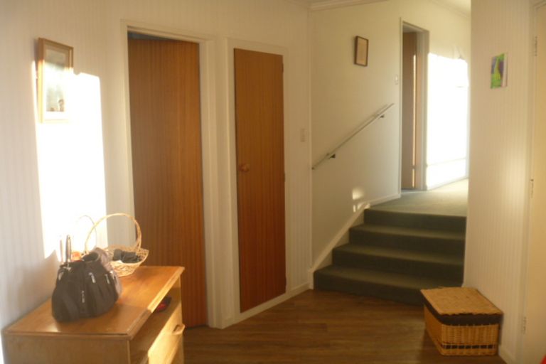 Photo of property in 68 Royal Terrace, Alexandra, 9320
