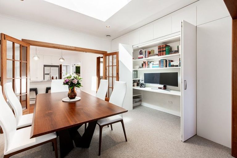 Photo of property in 13 Firth Terrace, Karori, Wellington, 6012