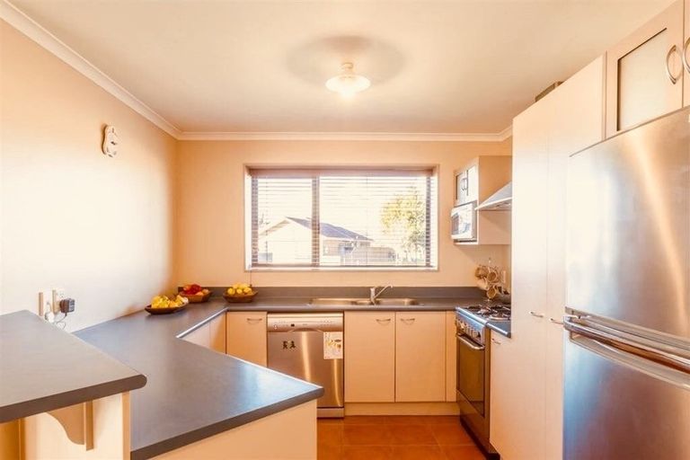 Photo of property in 14 Farnborough Drive, Nawton, Hamilton, 3200