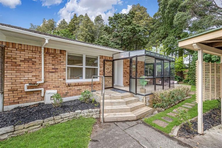 Photo of property in 3/54 Evelyn Place, Hillcrest, Auckland, 0627