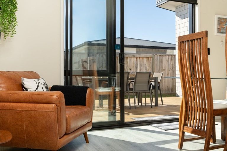 Photo of property in 82 Awataha Crescent, Pyes Pa, Tauranga, 3110