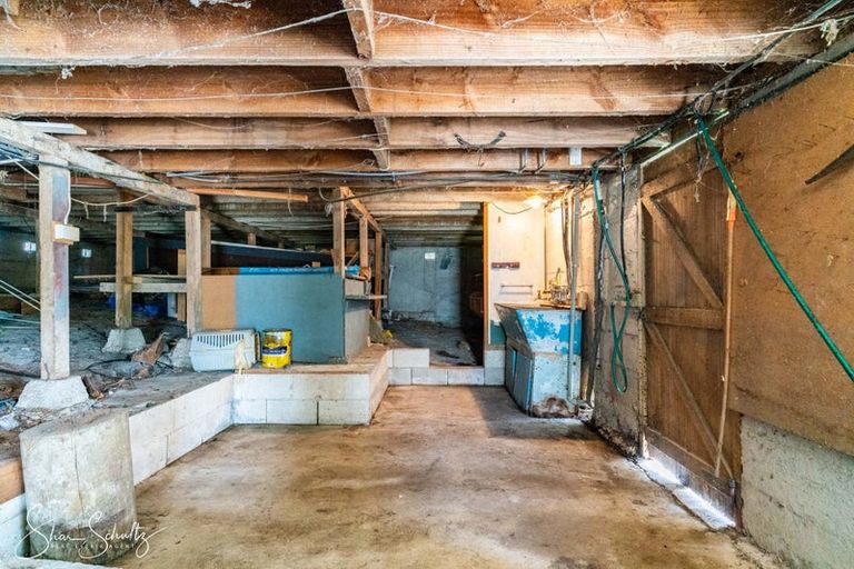 Photo of property in 46 Gorge Road, Maungaturoto, 0520