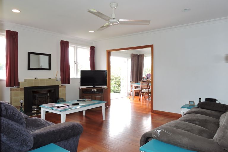 Photo of property in 34 Station Street, Tirau, 3410