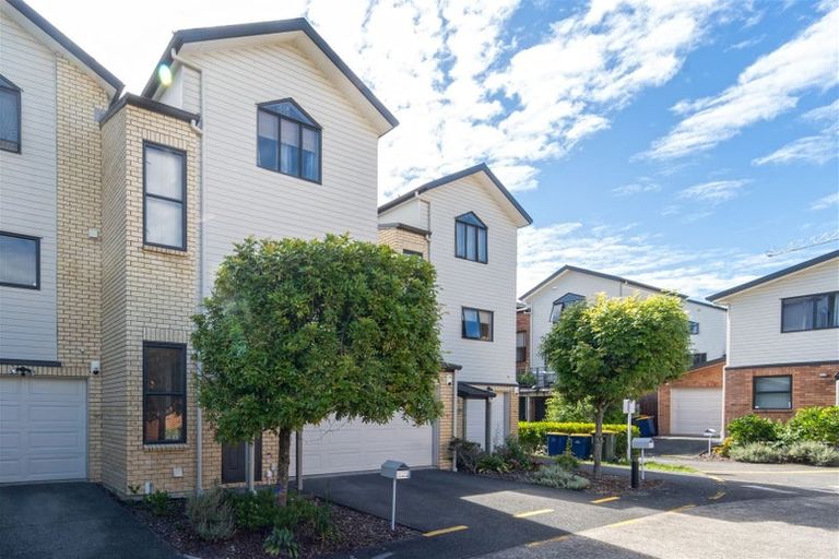 Photo of property in St Claire Village, 35/172 Mcleod Road, Te Atatu South, Auckland, 0610
