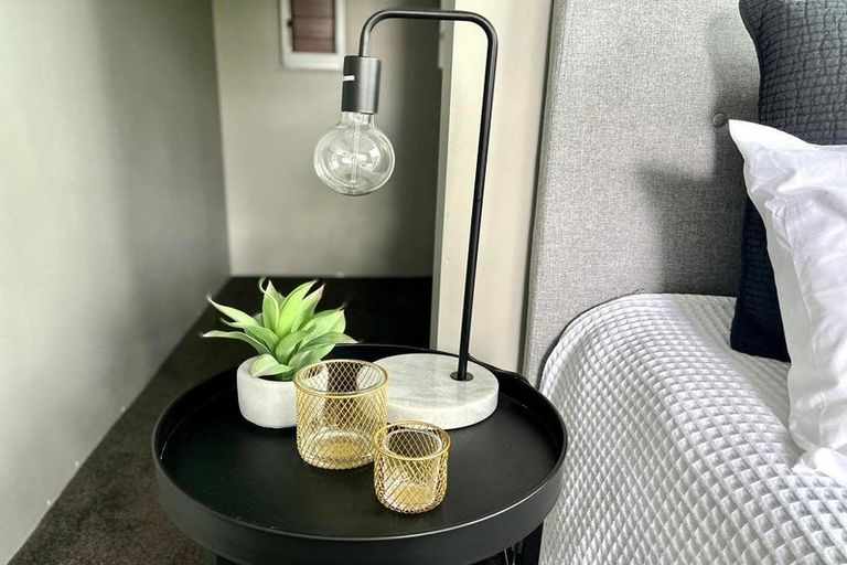 Photo of property in 1/39 Wade River Road, Stanmore Bay, Whangaparaoa, 0932