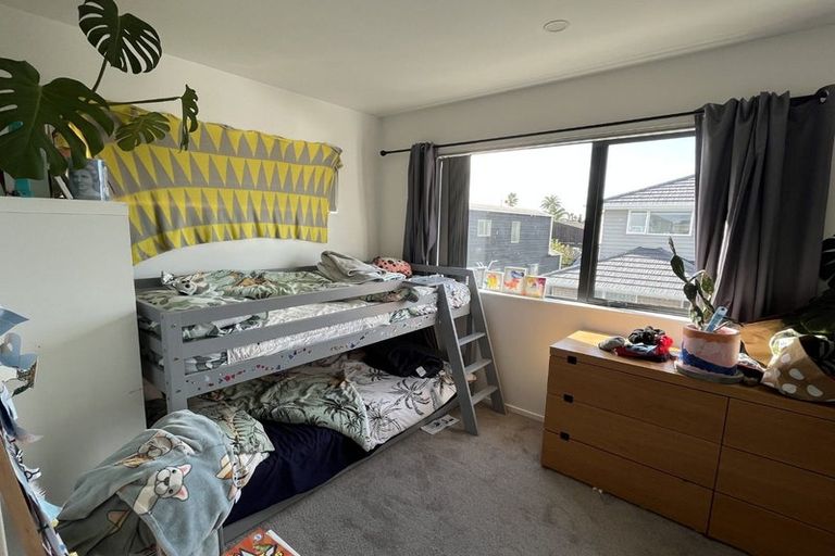 Photo of property in 94d Bay Street, Red Beach, 0932