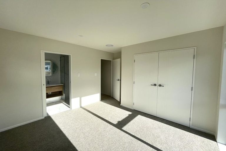 Photo of property in 1 Hoia Street, Papakura, 2110