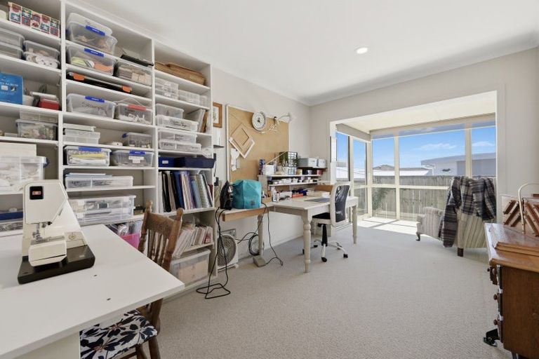 Photo of property in 15 Diamond Head, Hairini, Tauranga, 3112