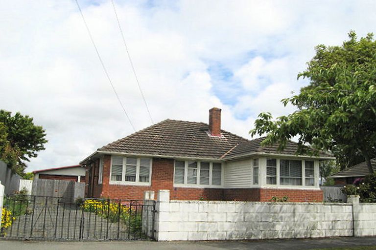 Photo of property in 3 Bateman Avenue, Bryndwr, Christchurch, 8053