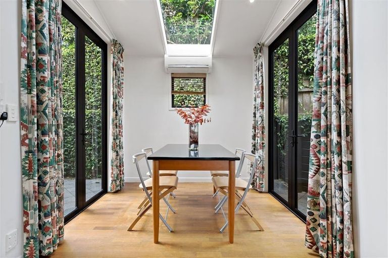 Photo of property in 7 Eynsham Court, Dannemora, Auckland, 2016