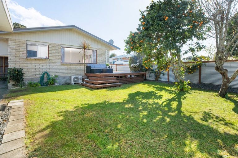 Photo of property in 5c The Crescent, Waihi Beach, 3611