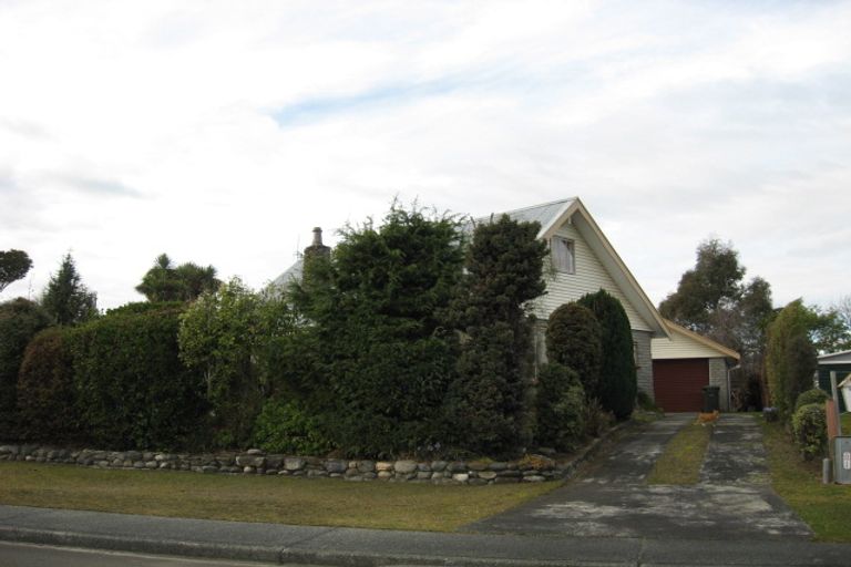 Photo of property in 3 Henry Street, Te Anau, 9600