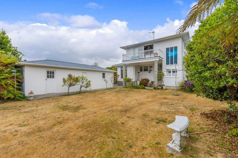 Photo of property in 9 Tamatea Road, Taupo, 3330