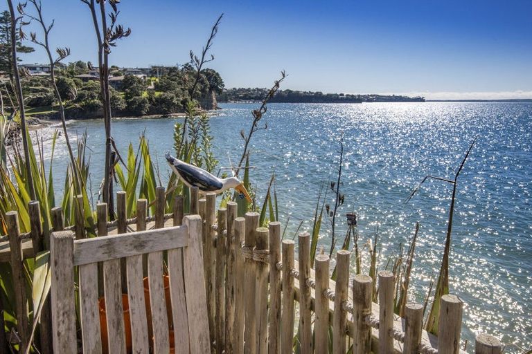 Photo of property in 67 Rothesay Bay Road, Rothesay Bay, Auckland, 0630