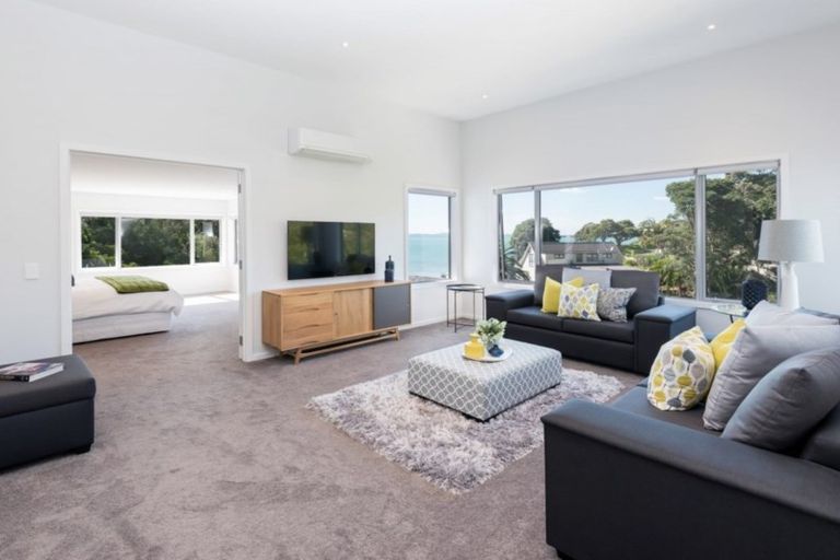 Photo of property in 208 Mellons Bay Road, Mellons Bay, Auckland, 2014