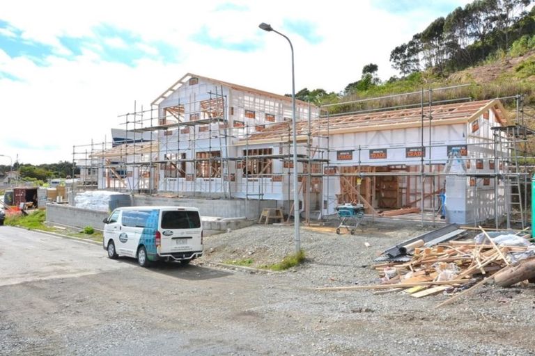 Photo of property in 103 Kakariki Grove, Waikanae, 5036