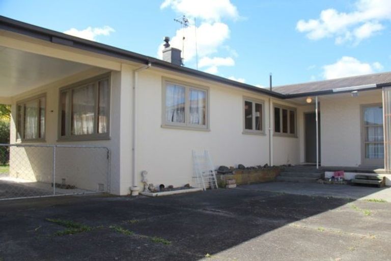 Photo of property in 54 Birmingham Street, Takaro, Palmerston North, 4412