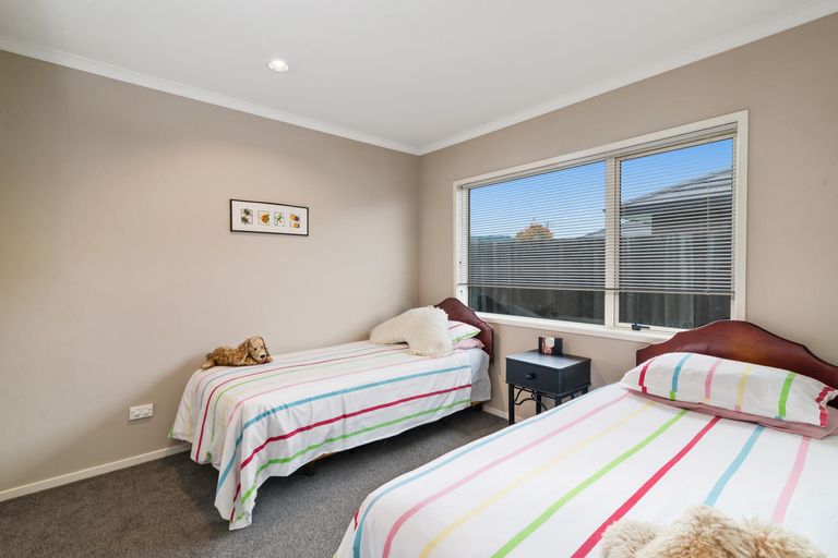 Photo of property in 8 Kipling Crescent, Owhata, Rotorua, 3010