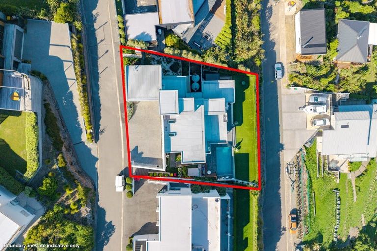 Photo of property in 6 Gazelle Lane, Redcliffs, Christchurch, 8081