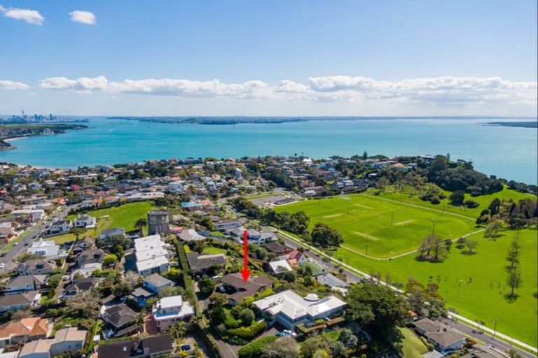 Photo of property in 795 Riddell Road, Saint Heliers, Auckland, 1071