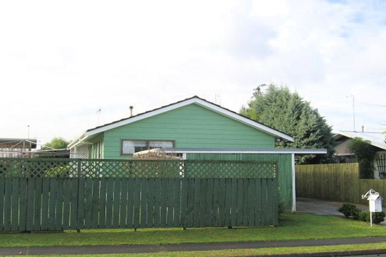 Photo of property in 1 Grove Place, Dinsdale, Hamilton, 3204